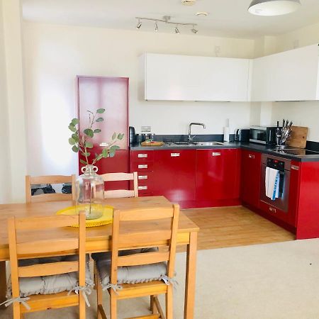 Centre Of Birmingham, 2 Bedroom - Perfect For Families, Group, Or Business Екстер'єр фото
