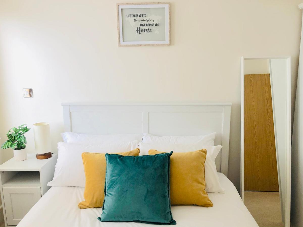 Centre Of Birmingham, 2 Bedroom - Perfect For Families, Group, Or Business Екстер'єр фото