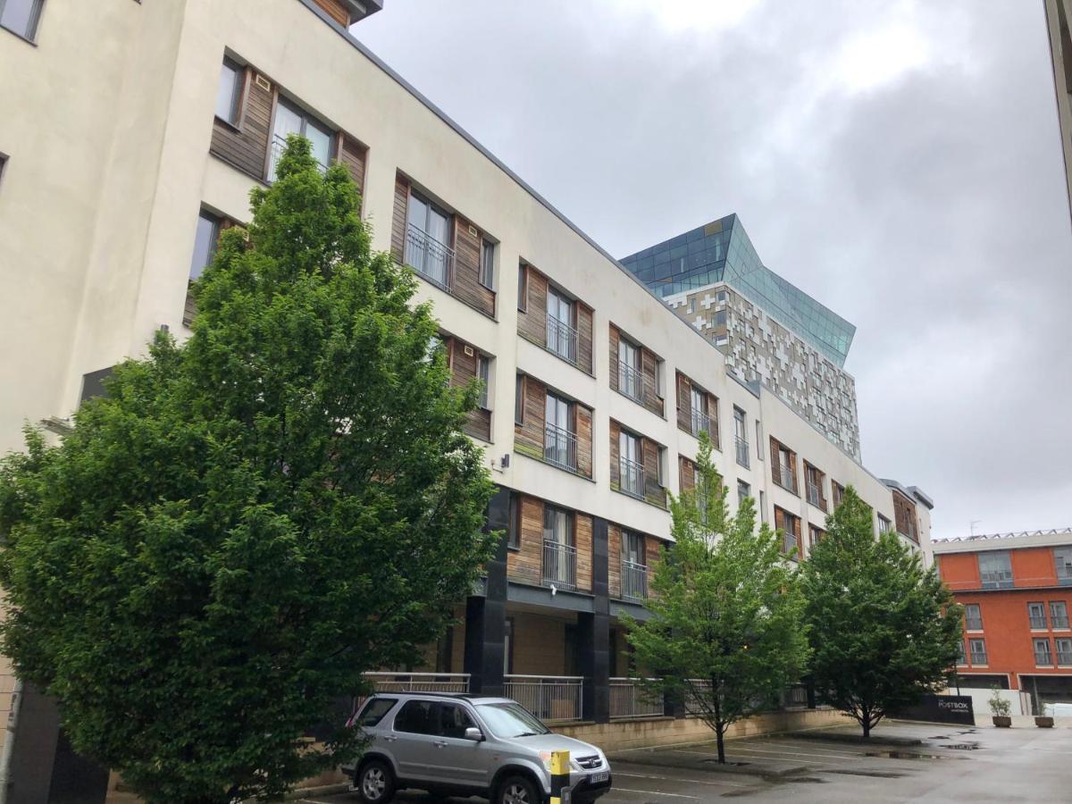 Centre Of Birmingham, 2 Bedroom - Perfect For Families, Group, Or Business Екстер'єр фото